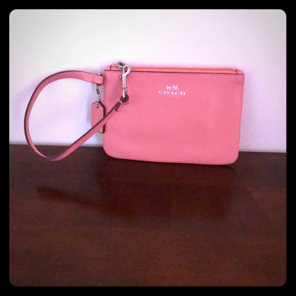 Coach wristlet. - Picture 1 of 4